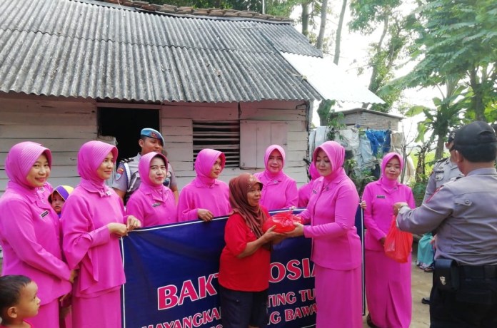 44f6f1ad-67e8-4cfd-abb8-31b7f6ae49b6