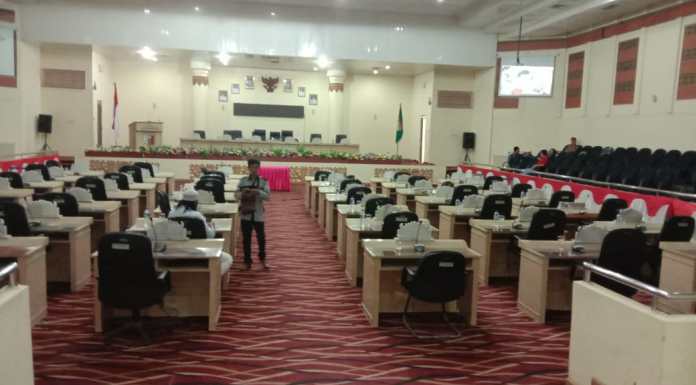 Sidang Paripurna DPRD Laporan Keterangan Pertanggung Jawaban Bupati tahun 2018 di Tunda,