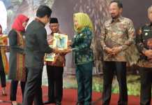 Hadiri Rakor Nasional Hj. Winarti SE MH Terima Dokumen Rencana Pembangunan Kawasan Perdesaan