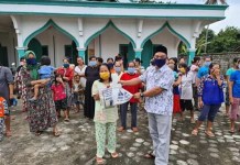 Sambut Ramadhan Abdullah Surajaya.SH, Bagikan Bantuan Sembako Kepada Masyarakat