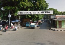 Terminal Beralih Fungsi Menjadi Pasar,Darsono Sesalkan Hal Itu..!!