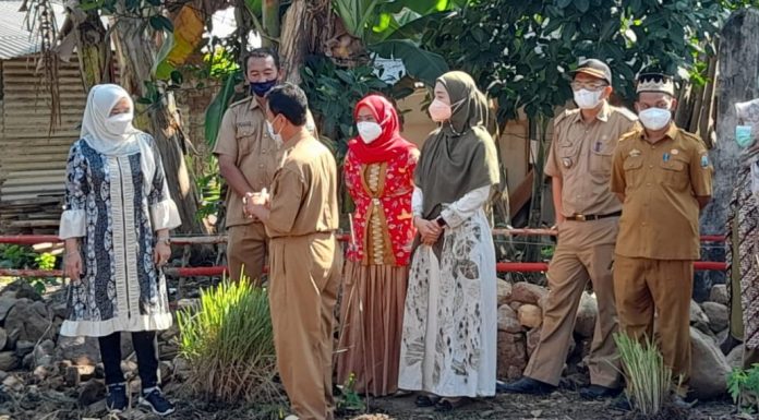 Winarni Nanang Ermanto Cek Kesiapan Lomba Desa di Pasuruan