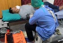 Peduli Sesama, Bupati Lamsel Donorkan Darahnya untuk Pasien di RSUD Bob Bazar Kalianda