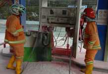 Reaksi Cepat Petugas Pemadam Kebakaran Lampung Barat Padamkan Api di SPBU Liwa