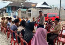 Pramuka Lampung Barat Serahkan Bantuan Korban Kebakaran Di Pekon Kenali