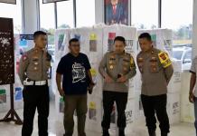 Pastikan Proses Pleno Penghitungan Rekapitulasi Di PPK Berjalan Aman Kapolres Mesuji Kembali Mengecek Langsung Situasi dan Memberikan Bantuan Kepada Petugas PPK